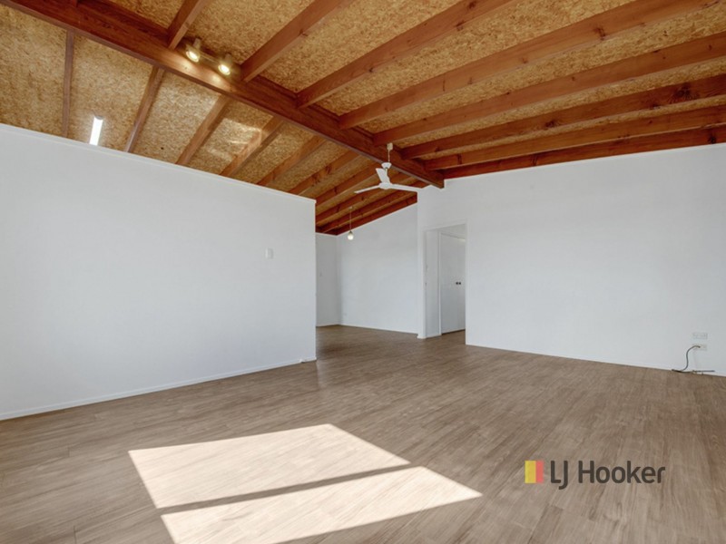 8 Polmaise Street, Boyne Island QLD 4680