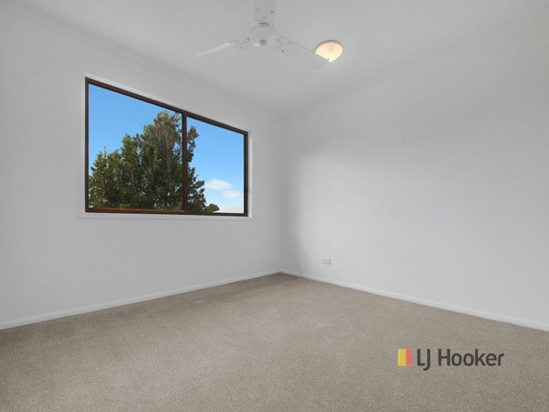 8 Polmaise Street, Boyne Island QLD 4680