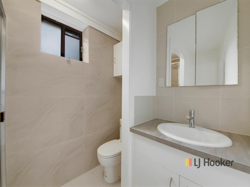 8 Polmaise Street, Boyne Island QLD 4680