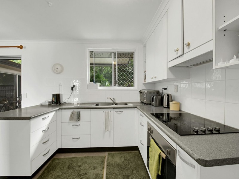 28 Tyson Crescent, Tannum Sands QLD 4680