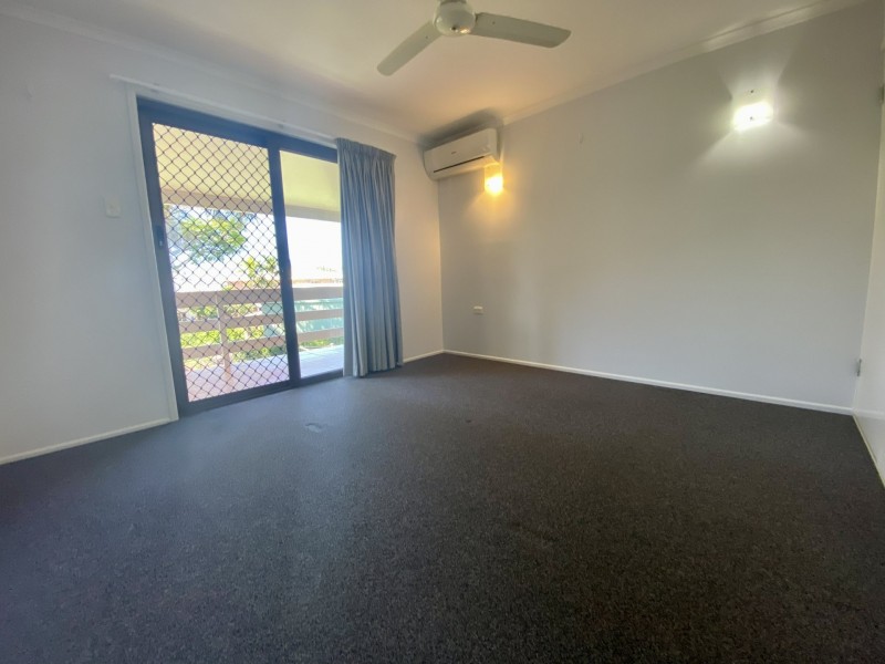 2/22 Booth Ave, Tannum Sands QLD 4680