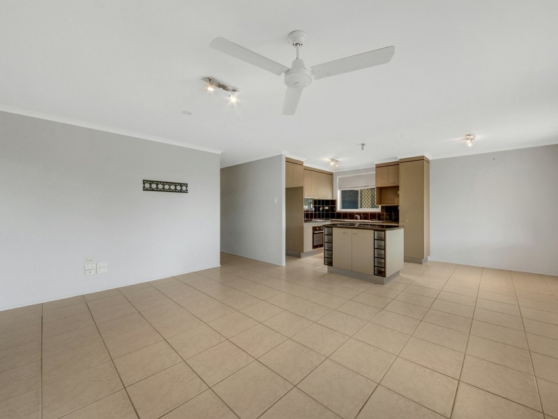 39 Centenary Drive, Boyne Island QLD 4680