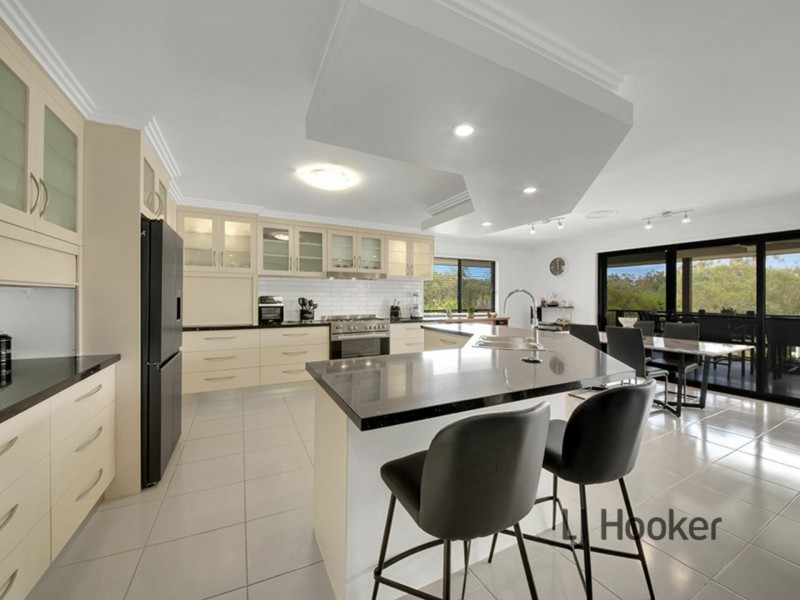 16 Yacht Road, Tannum Sands QLD 4680