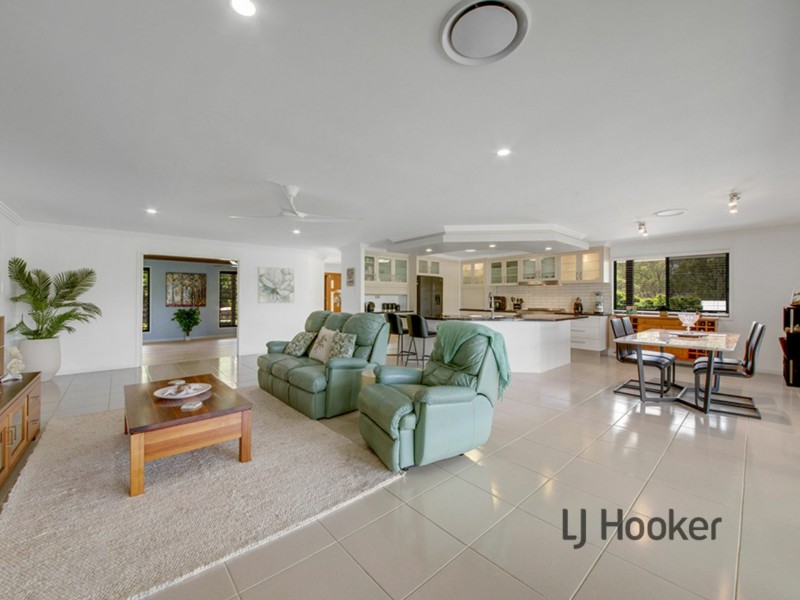 16 Yacht Road, Tannum Sands QLD 4680