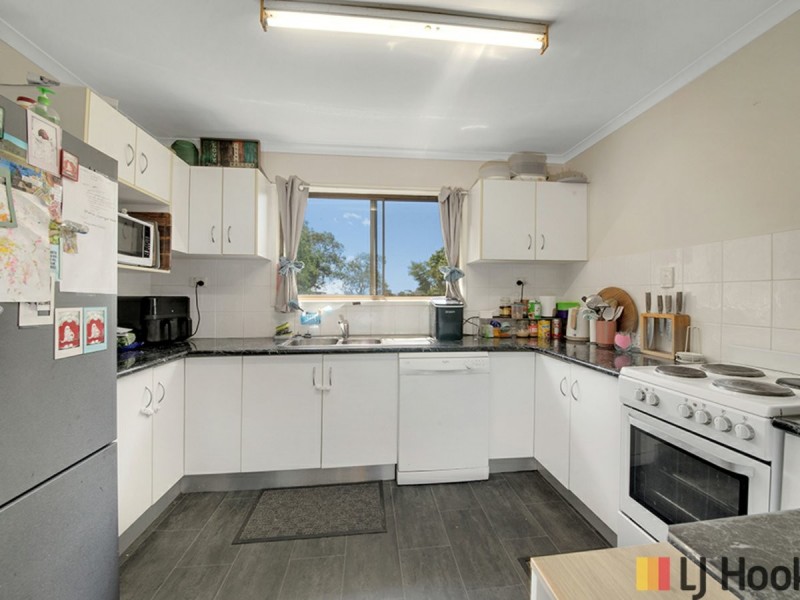 14 Far Street, West Gladstone QLD 4680