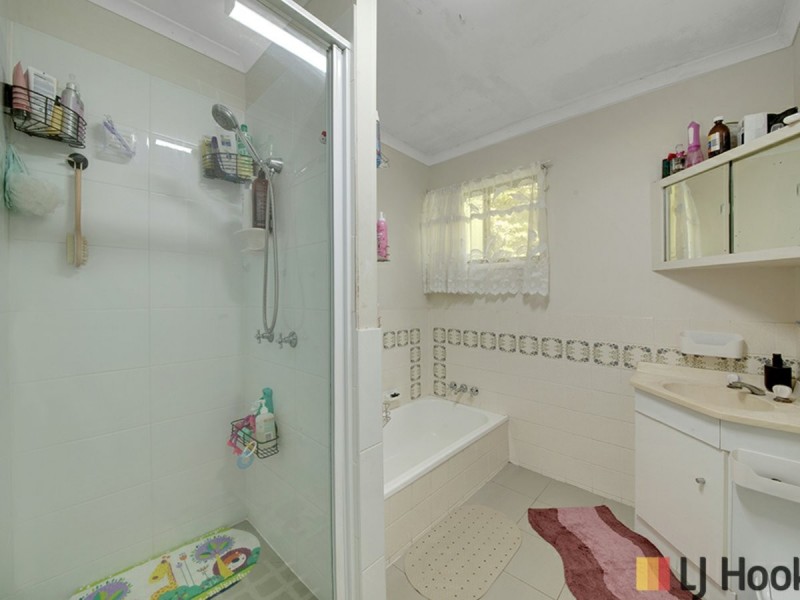 14 Far Street, West Gladstone QLD 4680