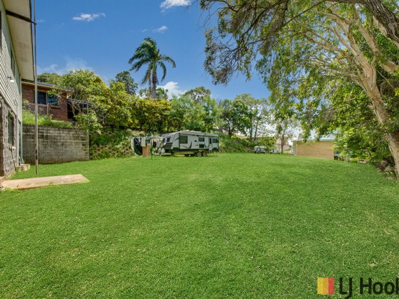 14 Far Street, West Gladstone QLD 4680