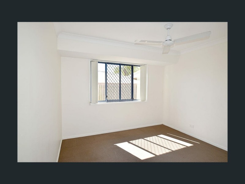 3 Dean Street, Glen Eden QLD 4680