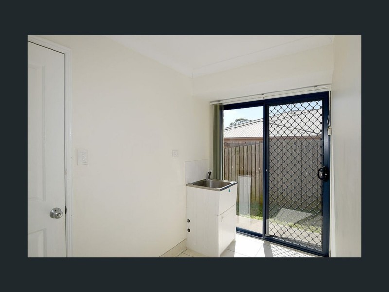 3 Dean Street, Glen Eden QLD 4680