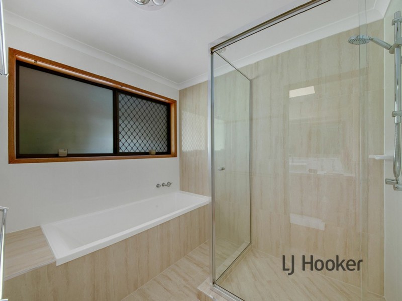 7 Golden Avenue, Tannum Sands QLD 4680