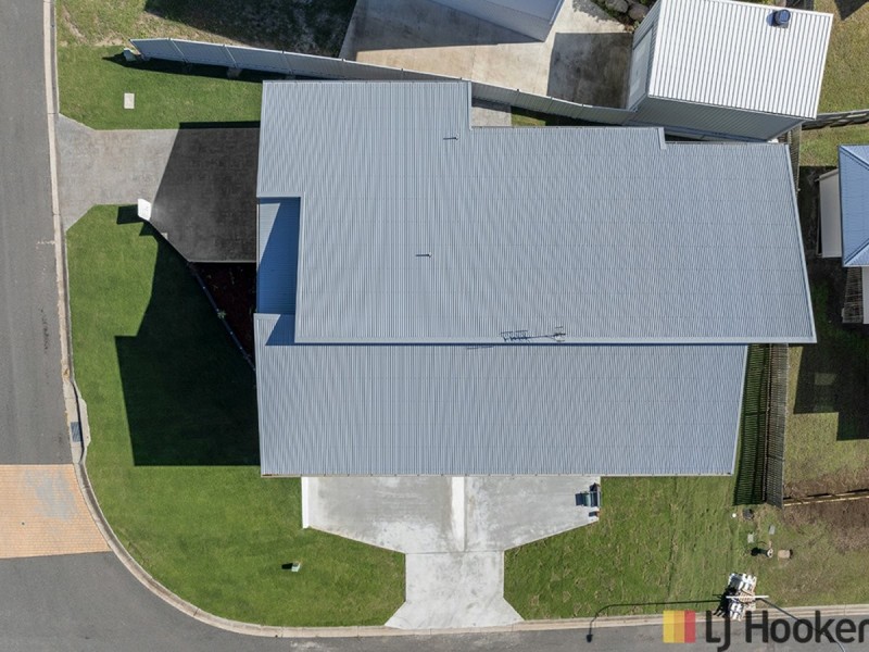 8 Jenny Lind Court, Boyne Island QLD 4680