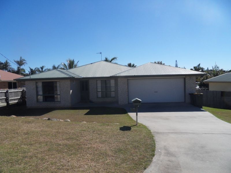 4 RICHARD STREET, Boyne Island QLD 4680