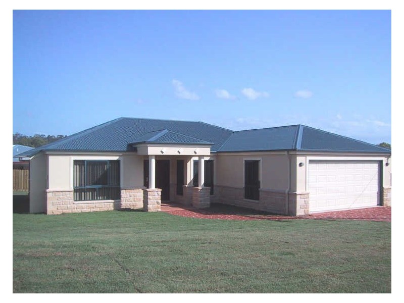 52 CREMORNE DRIVE, Tannum Sands QLD 4680