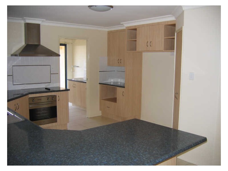 52 CREMORNE DRIVE, Tannum Sands QLD 4680