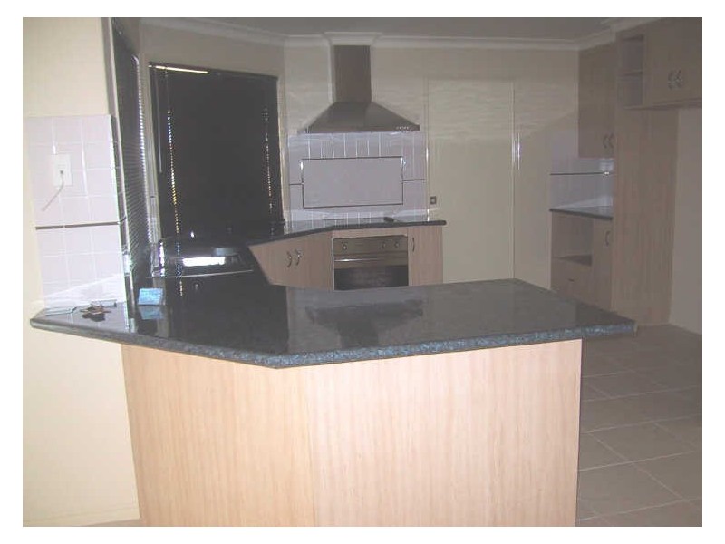 52 CREMORNE DRIVE, Tannum Sands QLD 4680