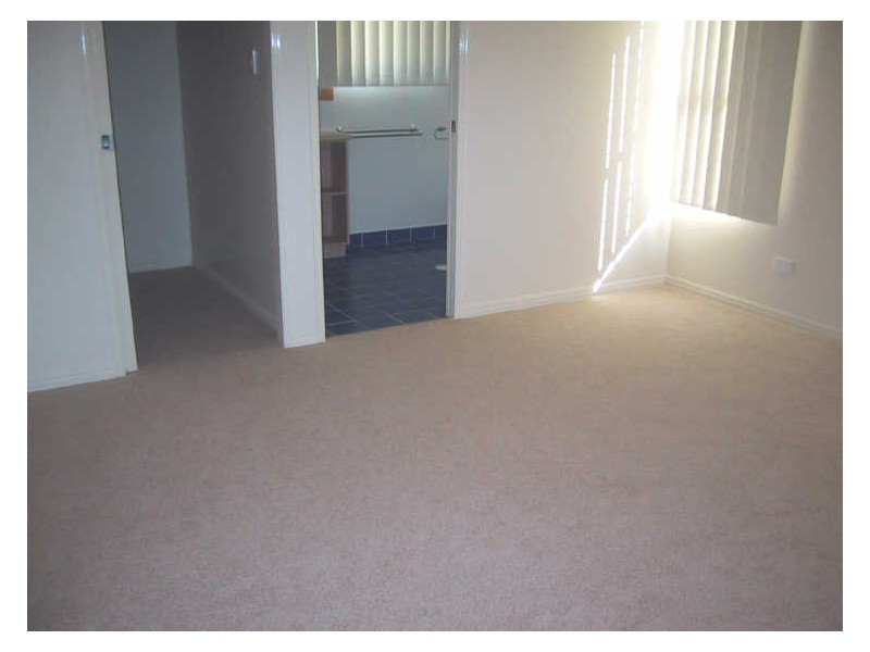 52 CREMORNE DRIVE, Tannum Sands QLD 4680