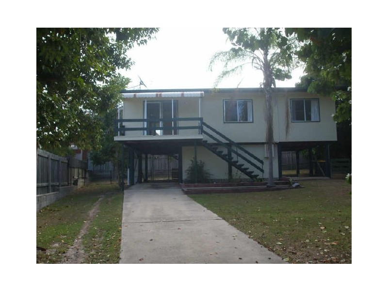 3 Edward Street, Boyne Island QLD 4680