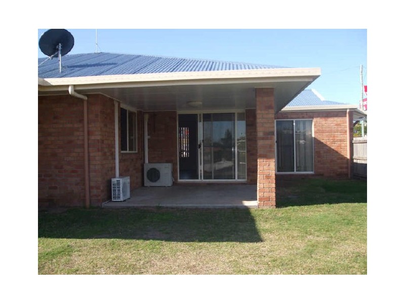 76 Hampton Drive, Tannum Sands QLD 4680