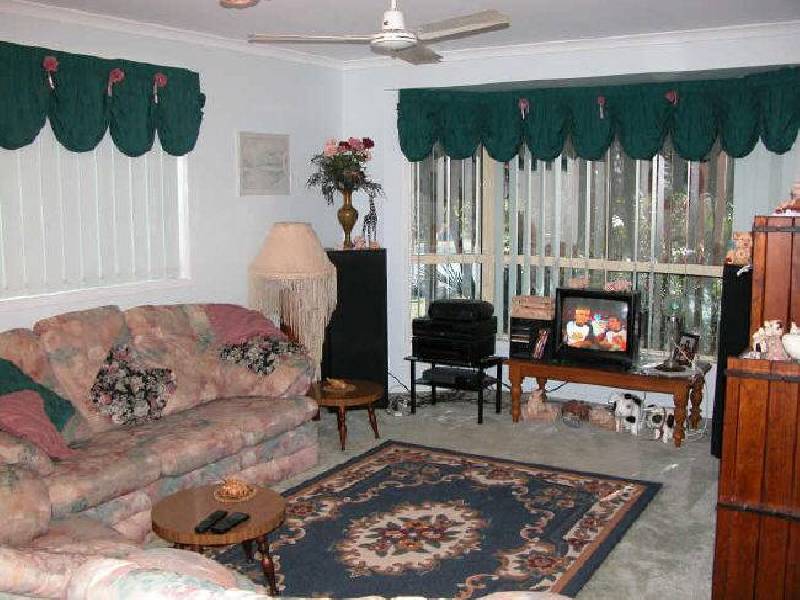32 Geoffrey Thomas Drive, Tannum Sands QLD 4680