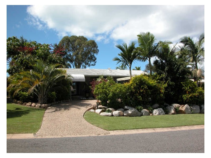 11 BEVINGTON STREET, Tannum Sands QLD 4680