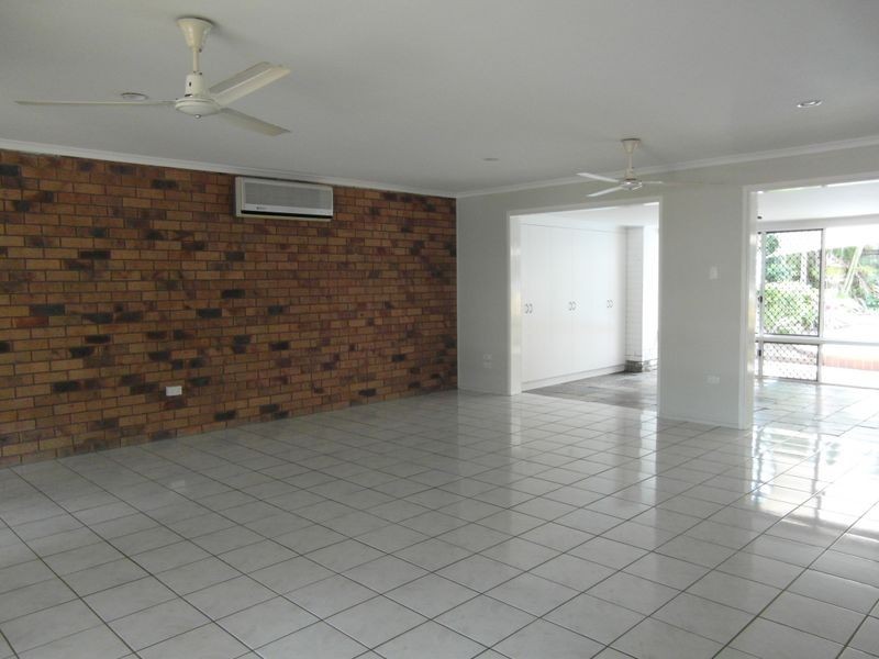 11 BEVINGTON STREET, Tannum Sands QLD 4680