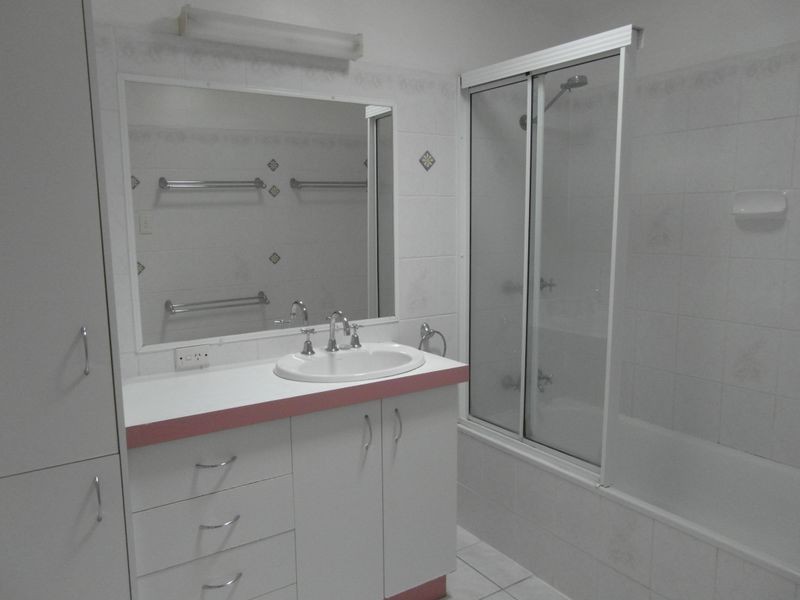 11 BEVINGTON STREET, Tannum Sands QLD 4680