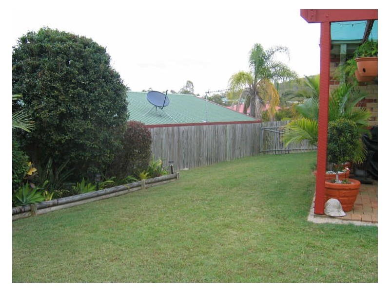 6 WATTORA CLOSE, Boyne Island QLD 4680
