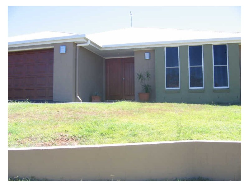 3 GLASSHOUSE PLACE, Gladstone QLD 4680