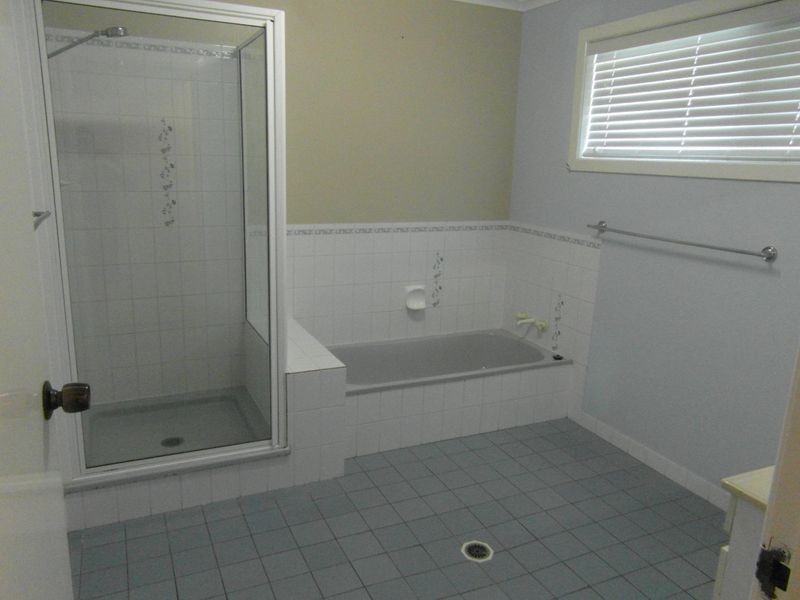 Boyne Island QLD 4680