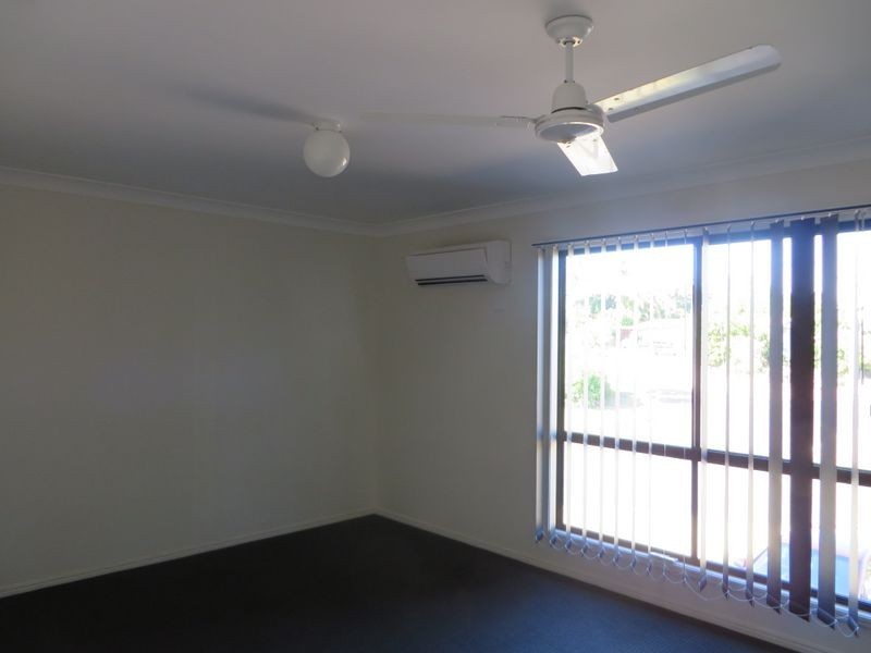 33 TYSON CRESCENT, Tannum Sands QLD 4680