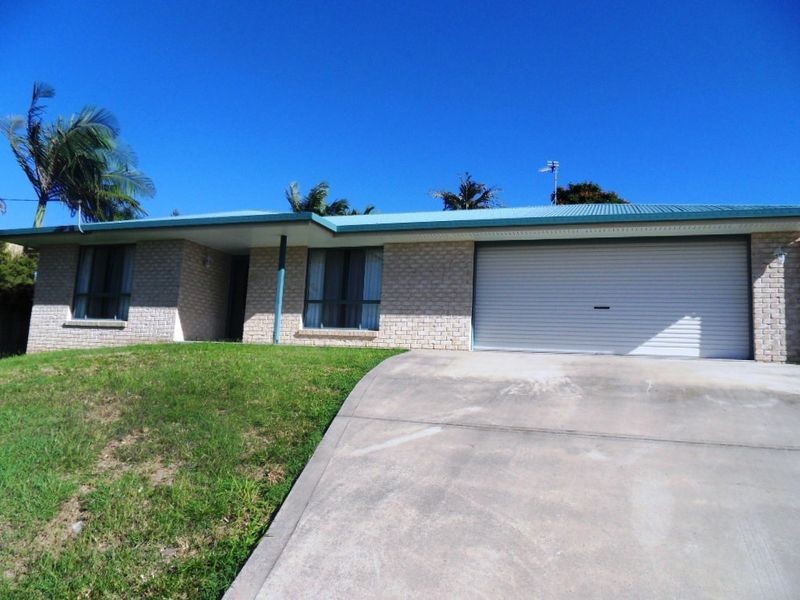 12 LATROBE STREET, Tannum Sands QLD 4680