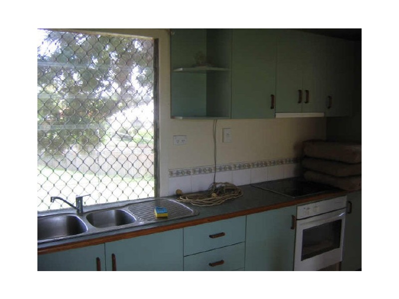 12 Pacific Avenue, Tannum Sands QLD 4680