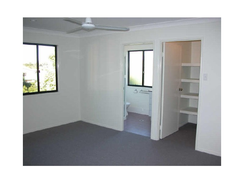 60 CREMORNE DRIVE, Tannum Sands QLD 4680