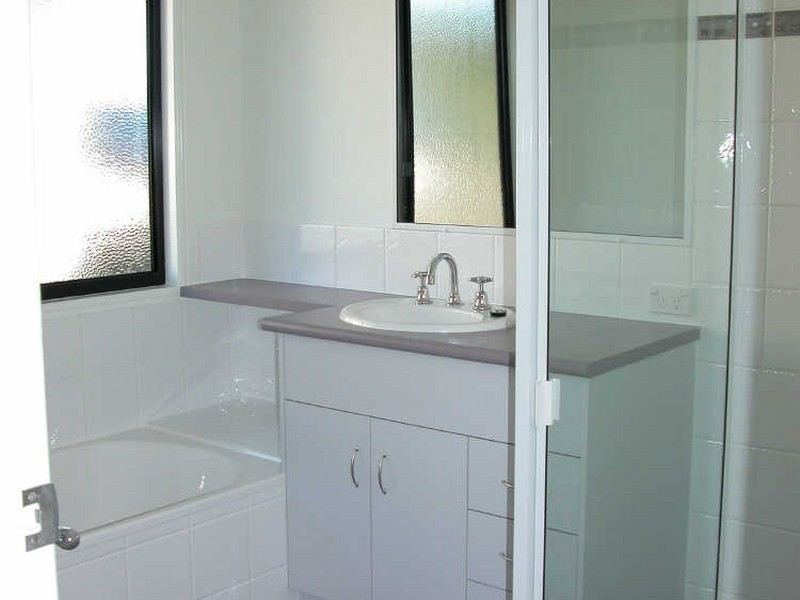 60 CREMORNE DRIVE, Tannum Sands QLD 4680