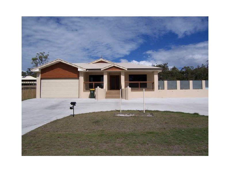 13 Plimsoll Court, Tannum Sands QLD 4680