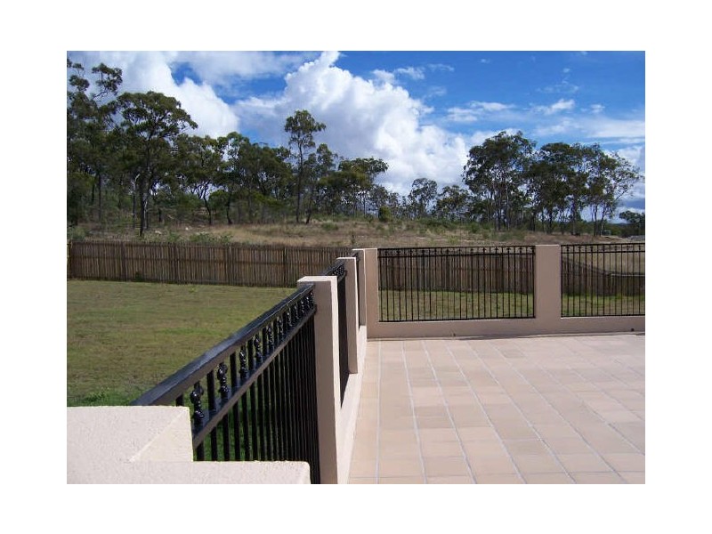 13 Plimsoll Court, Tannum Sands QLD 4680