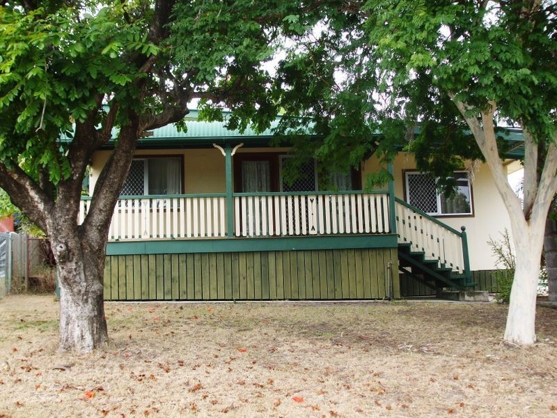 13 PACIFIC AVENUE, Tannum Sands QLD 4680