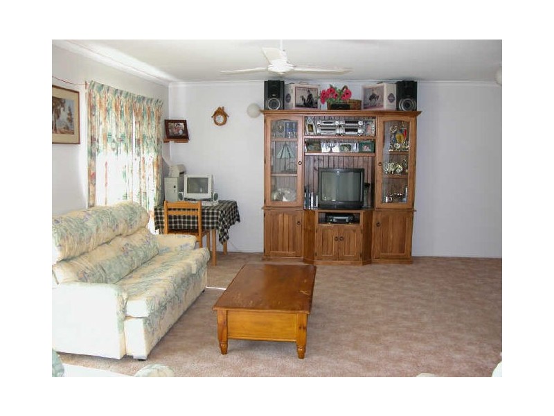 10 Chapple Court, Boyne Island QLD 4680