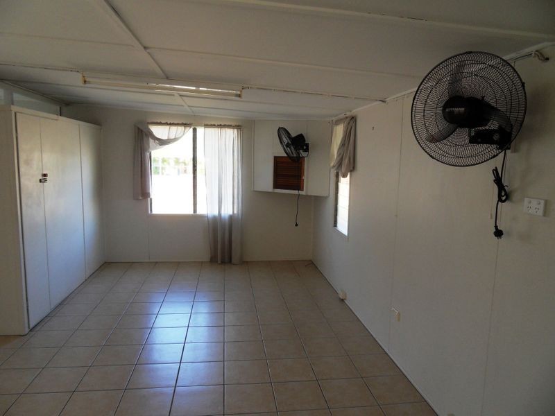 23 ISLAND ESPLANADE, Boyne Island QLD 4680