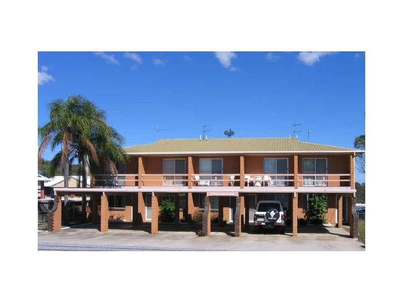 1/4 Elizabeth Street, Tannum Sands QLD 4680