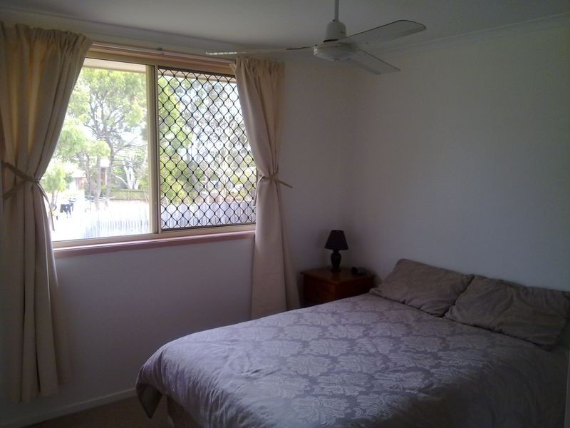 1/2 Donald Street, Tannum Sands QLD 4680