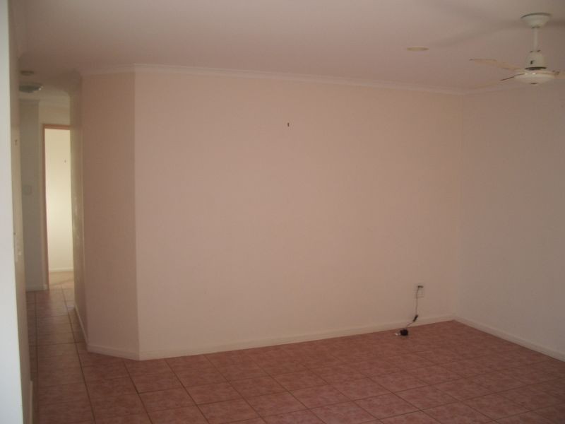1/2 Donald Street, Tannum Sands QLD 4680
