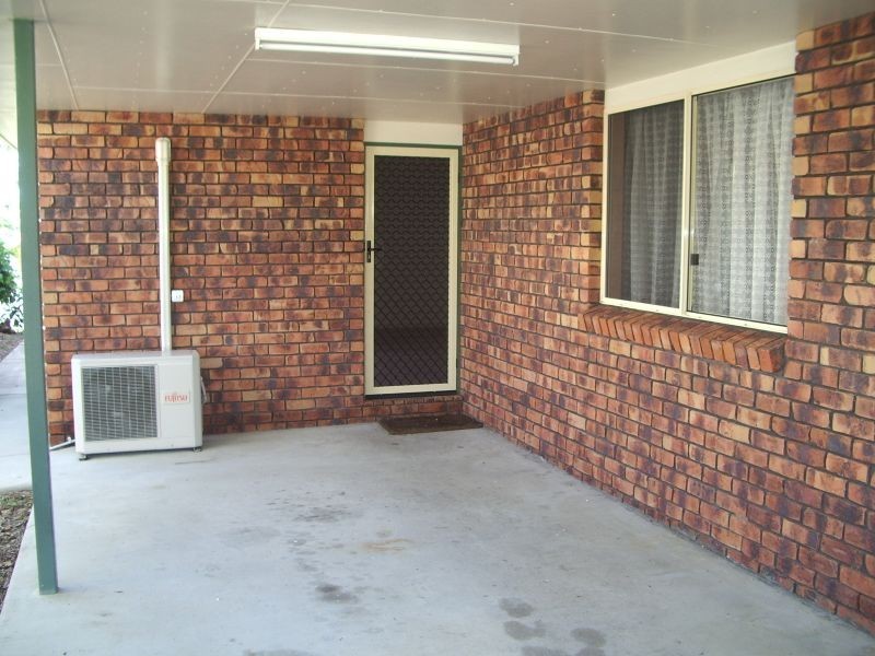 1/2 Donald Street, Tannum Sands QLD 4680