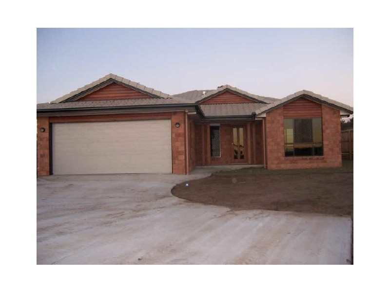 35 Longreach Court, Tannum Sands QLD 4680