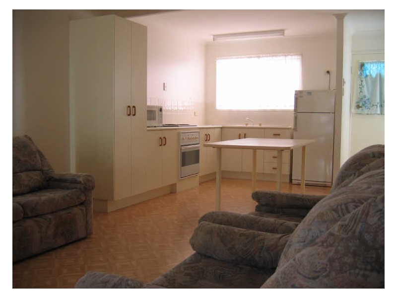 1/14 Beltana, Boyne Island QLD 4680