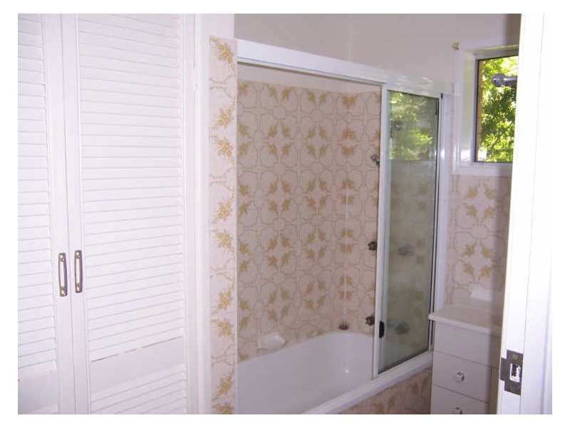 103 MALPAS STREET, Boyne Island QLD 4680