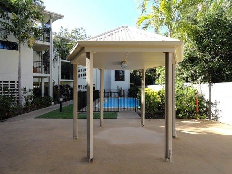 12/8A WYNDHAM AVENUE, Boyne Island QLD 4680