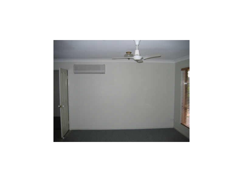 6 Cambridge Close, Tannum Sands QLD 4680