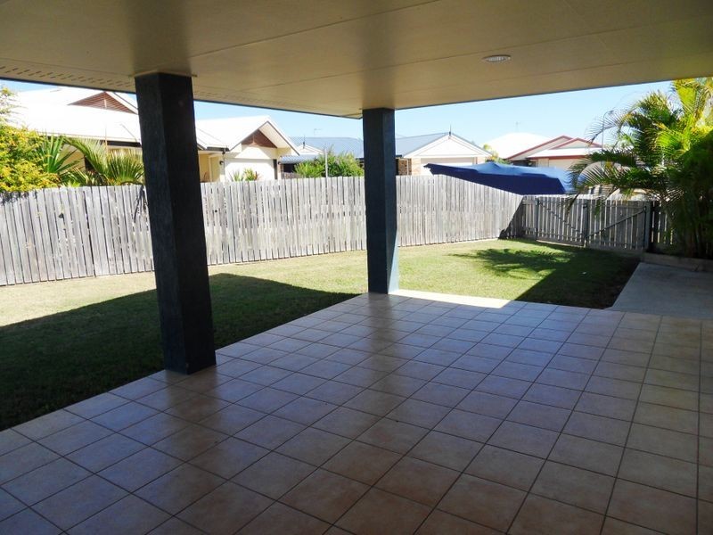 7 RIVERSIDE DRIVE, Tannum Sands QLD 4680