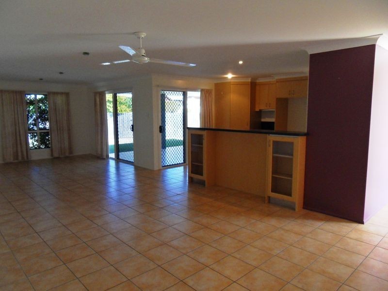 7 RIVERSIDE DRIVE, Tannum Sands QLD 4680